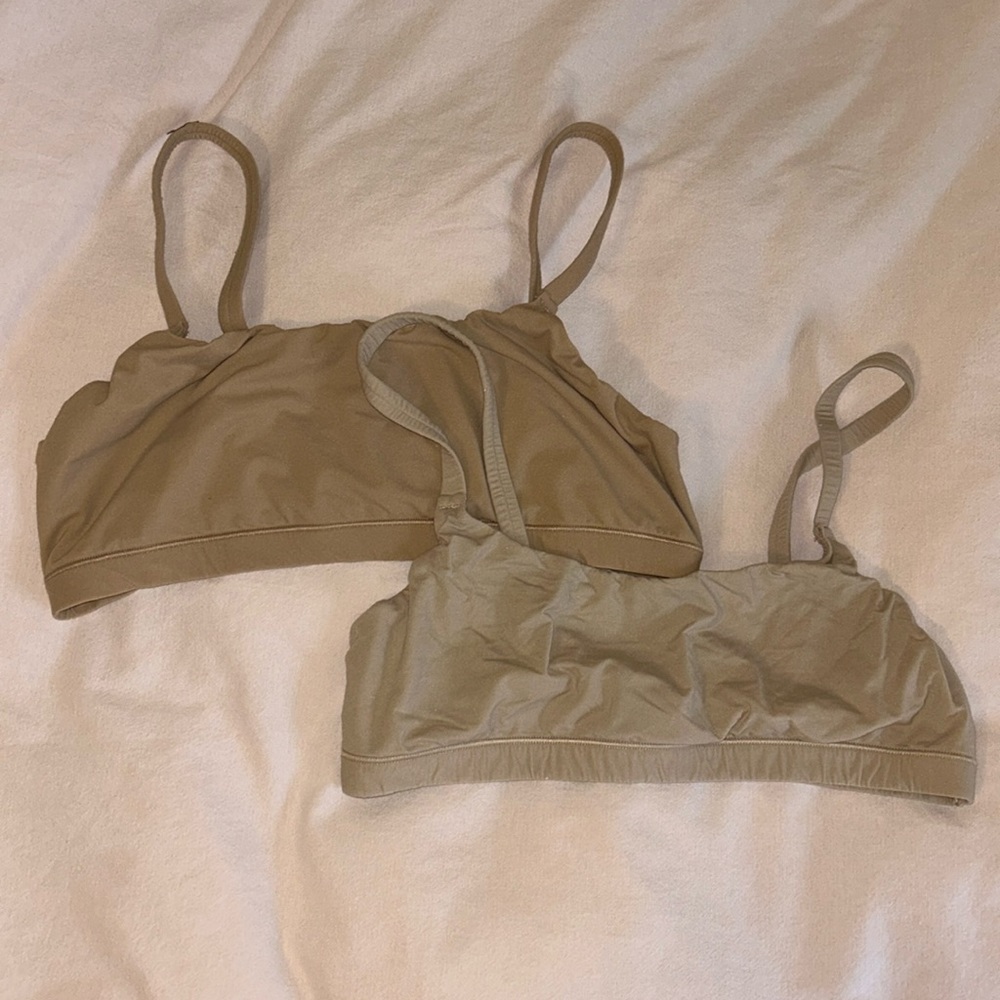 Skims fits everybody bralettes (M,L)